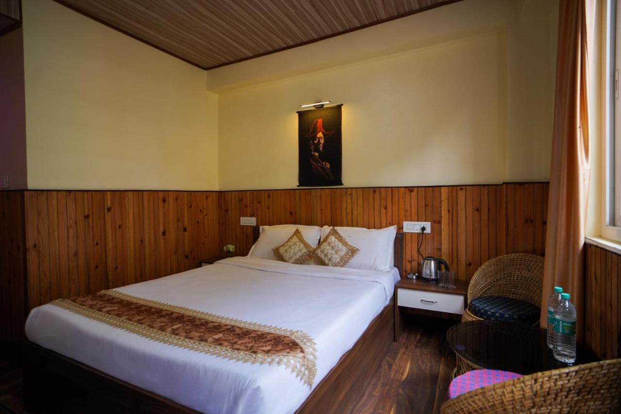 Hotel Hill Queen Near Sherpa Gumba Darjeeling Mall 5 Min Couple Friendly Exterior photo